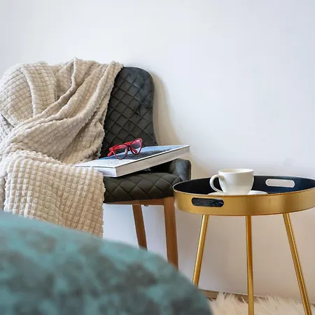 Experience Of * ספליט