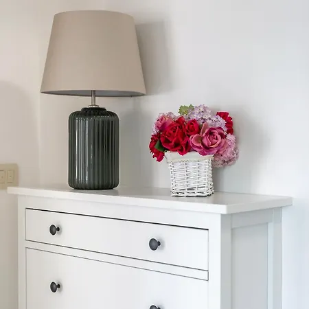 Experience Of דירה