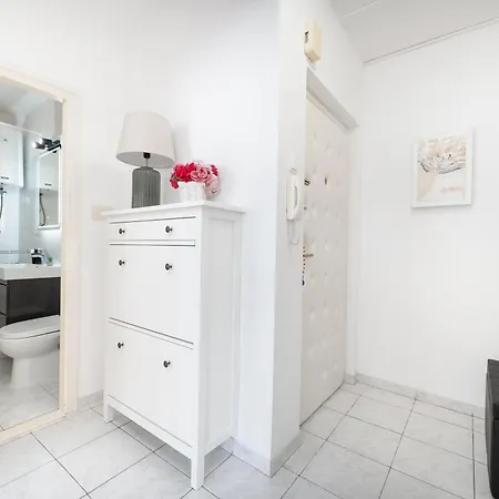 Experience Of Apartment *