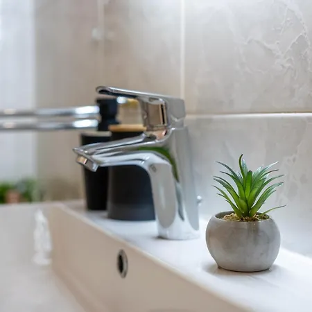 Experience Of Apartment Split